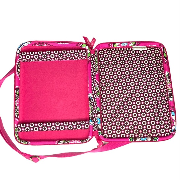 Vera Bradley Hard Shell Quilted Pink Geometric Patterned Travel Tablet Case - Picture 3 of 3
